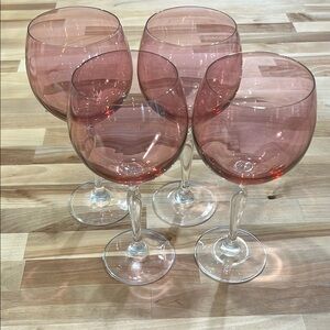 Elegant Pink and Clear Wine Glass Set